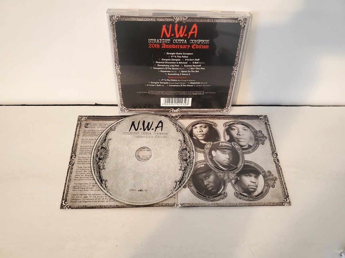 Straight Outta Compton ［CD+キャップ］＜限定盤＞ N.W.A.- Straight Outta Compton Box set