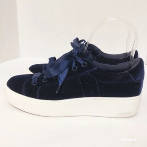 steve madden blue velvet shoes