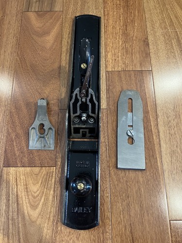 Vintage Stanley Bailey No. 7 planer made in canada plane - Picture 9 of 11