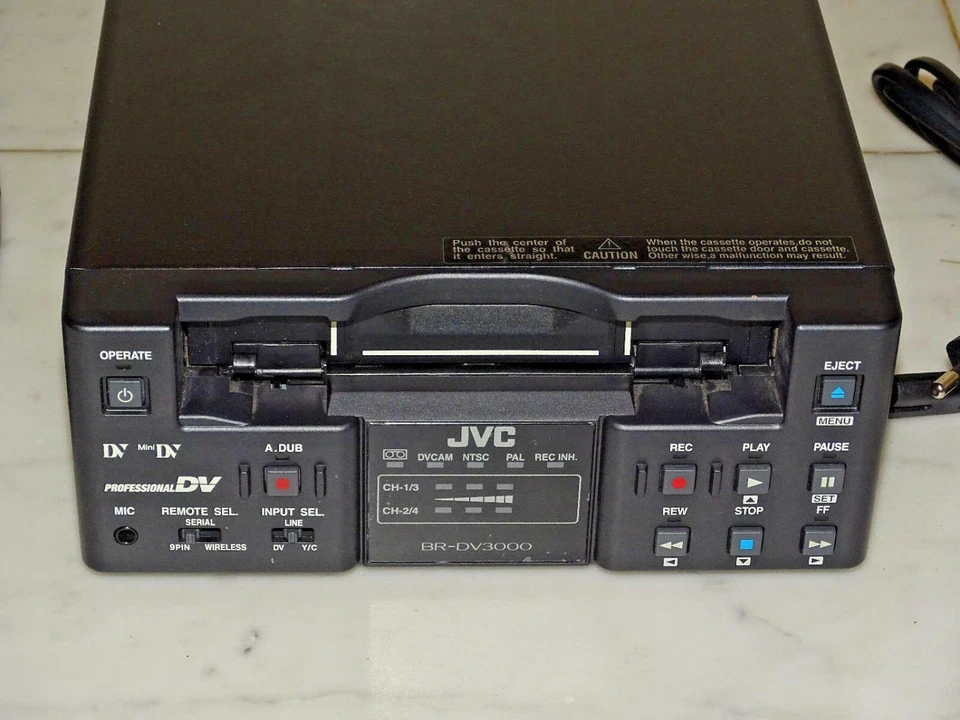 JVC Professional miniDV Recorder BR-DV3000E, sehr gepflegt, 2J. Garantie - Bild 3 von 4