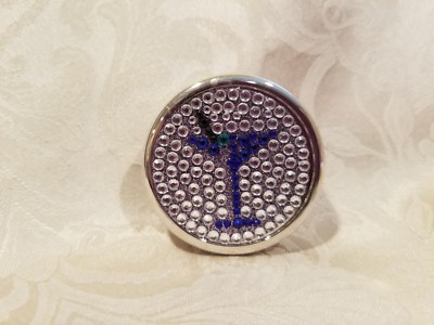 SIGNATURE CLUB A MARTINI JEWELED POWDER COMPACT TRANSLUCENT POWDER