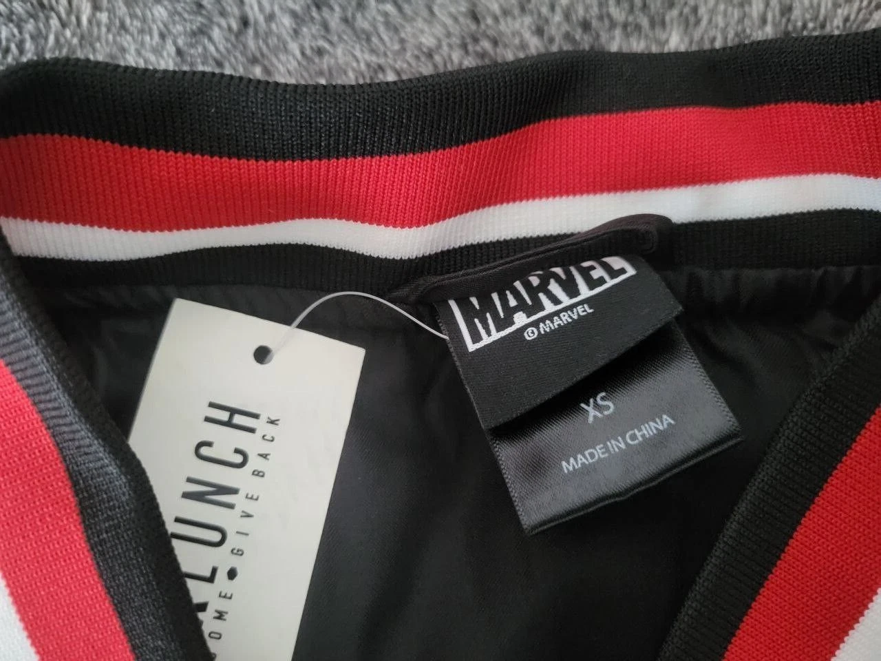 Marvel Spiderman spiderverse Miles Morales bomber jacket XS NWT BoxLunch Exclsv image 6