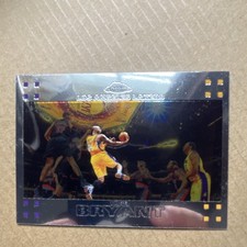 Topps 2007-08 Chrome Kobe Bryant #24 Los Angeles Lakers Basketball Card