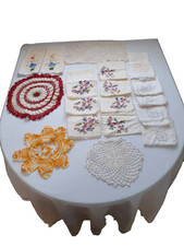 Lot of 18 Vintage Linens Print Cutwork Crochet Doilies Hankies Tea Towels