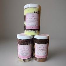 Velvet Crumbs Cake in a Jar 400g- Soft And Creamy- Multiple Flavours In Stock Uk