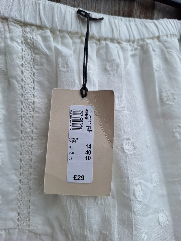 NWT River Island Off White Broderie Anglaise Lace Floral SHORTS Skort 14 £39 - Image 2 of 4