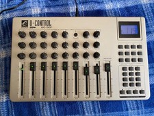 M-Audio UC-33e Evolution MIDI Controller