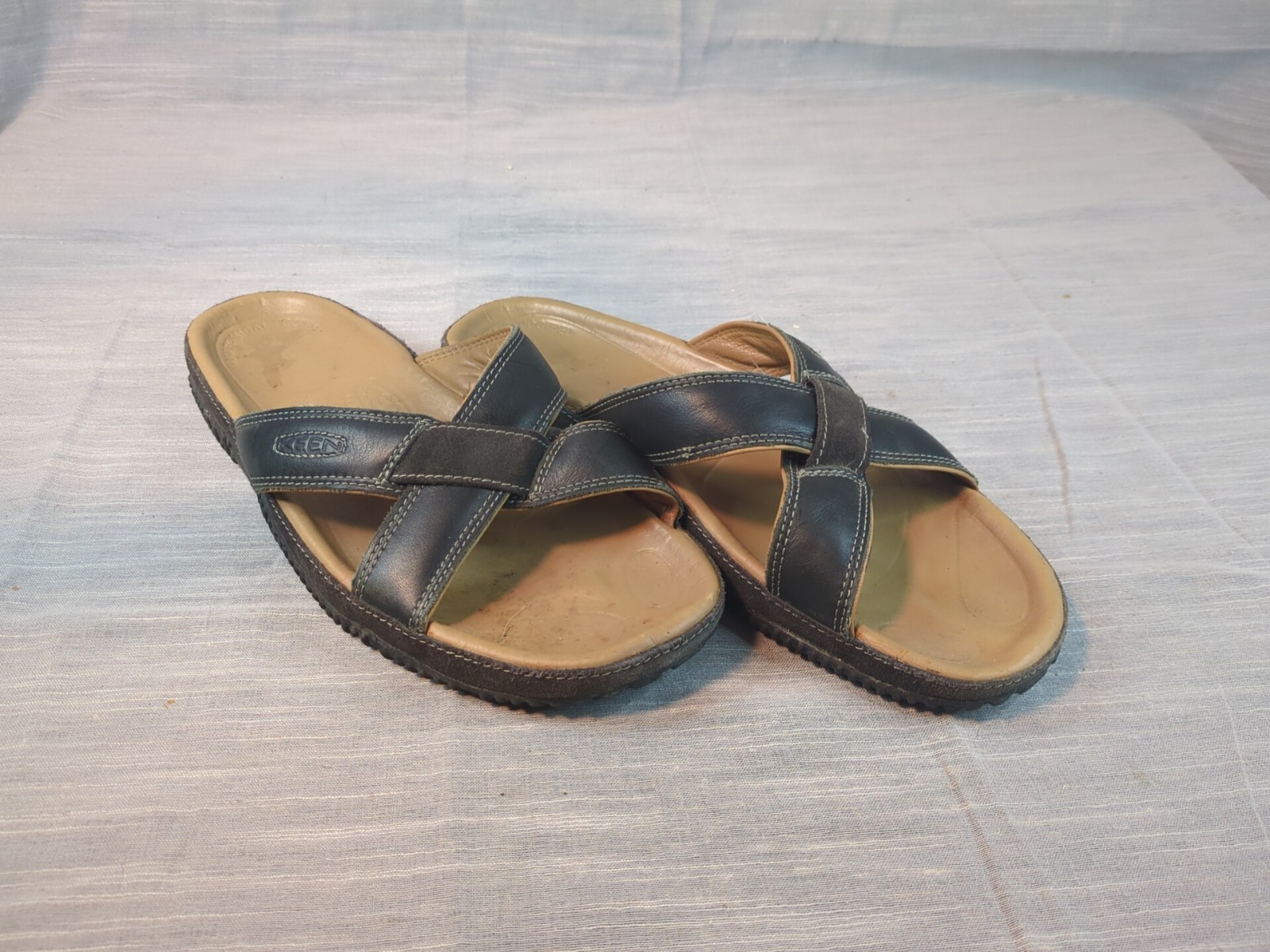 KEEN Sandalo Uomo Hilo Pelle Taglia 13 Slides Plantare Comfort Qualità