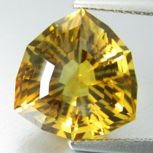 6.60Ct Wow Natural Sparkling Nice 12.7mm Trillion Cut Collection Gem Ref VIDEO - Picture 3 of 3