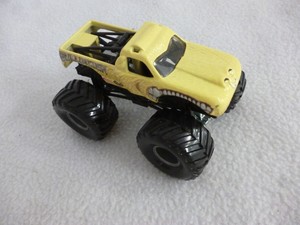 bulldozer monster truck toy