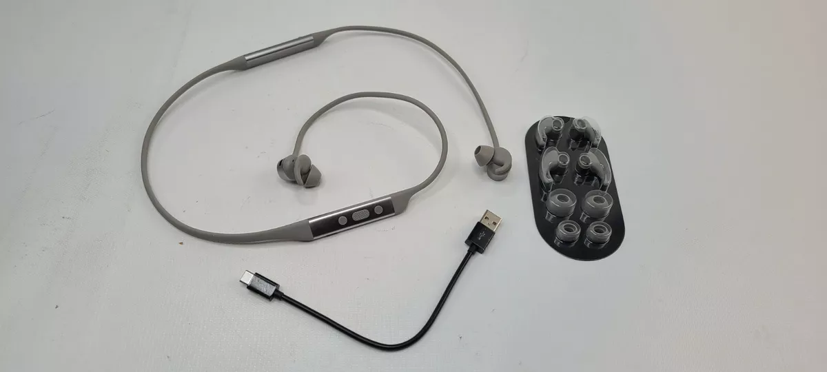 Bowers Wilkins PI4 in Ear Noise Cancelling Wireless Headphones Silver Used