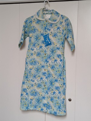 Vintage Princess Lingerie Toronto Robe/Housecoat - Size 10 - With Tags 