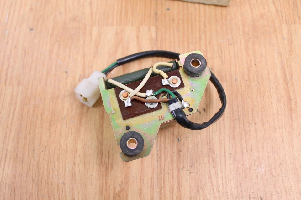 Yamaha XS650 1975-1979 regulador de voltaje nuevo OEM Foto 4 de 4