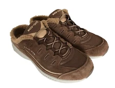 Easy Spirit Walk Run  Size 9.5 Women's Brown Suede Slip On Shoe