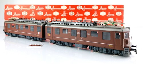 CR66 - HAG H0 243 - LOCOMOTORA ELÉCTRICA BLS DOBLE 275 - 2 MOTORES DC! - TOP!