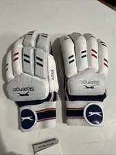 Image of Slazenger  Youths Apex  Batting Gloves LH BNWT Cricket Training Nets RRP £39