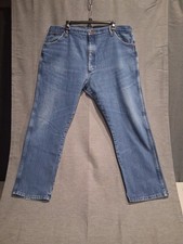 Wrangler Men's 13MWZPW Cowboy Cut Jeans size 42x30 E27