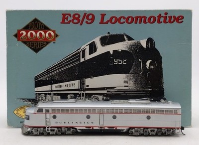 Proto 2000 21002 HO CB&Q E8/9 Diesel Locomotive #9940B/Box