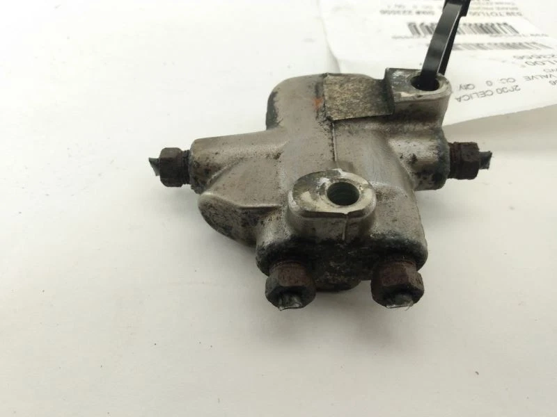 TOYOTA CELICA GT Brake Proportioning Valve 00 01 02 03 04 05 - Image 2 of 4