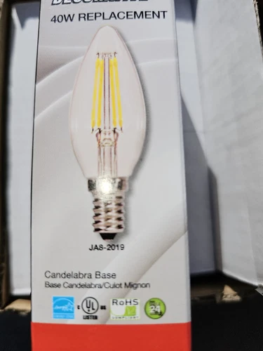 Satco S29877 4.5 watt B10 LED; Clear; Candelabra Base; 2700K; 350 lumens; 120 Vo - Picture 1 of 5