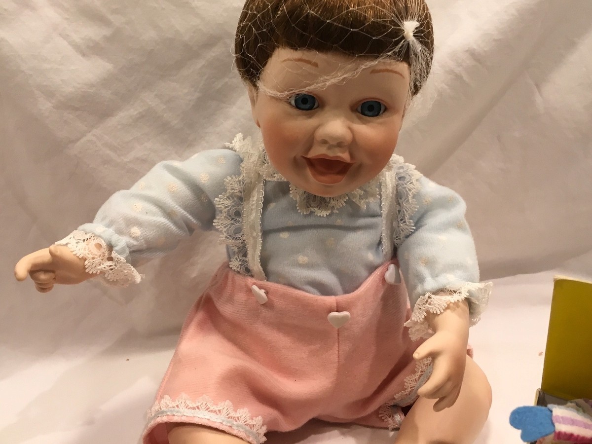 デパートメント56 BABIES セット A Danbury Mint JACK IN THE BOX Porcelain Baby Doll 1991 Playful