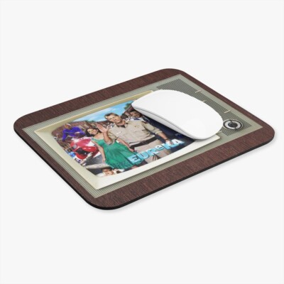 EUREKA TV Show Retro TV Design Mouse Pad (Rectangle)