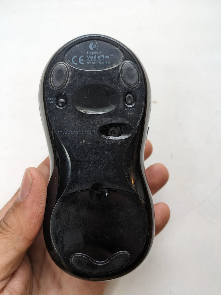 Logitech M-RAM99 Wireless Mouse- No Dongle - Image 3 of 4