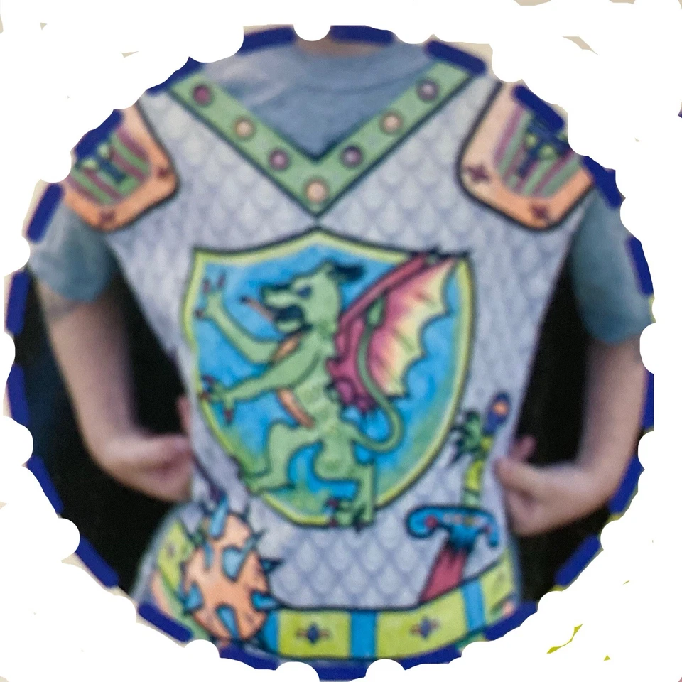 ¡Colorea tu propia capa de caballero con disfraz túnica!  Niño Talla Única Para La Mayoría 4-7 Nuevo Foto 4 de 4