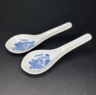 Vtg LJ Ceramic Soup Rice Spoon Set White Blue Tea House Pattern Asian 5.5  Japan