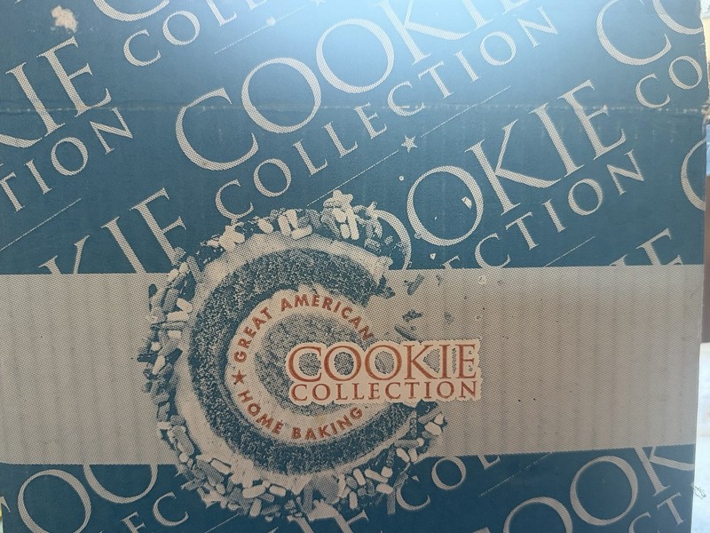Vintage cookie Collection By Great American Home Baking Set