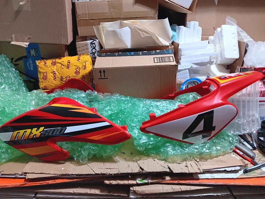 RAZOR RED MX500 SEAT FAIRING PLASTIC BODY PANELS STICKER DIRT BIKE ROCKET