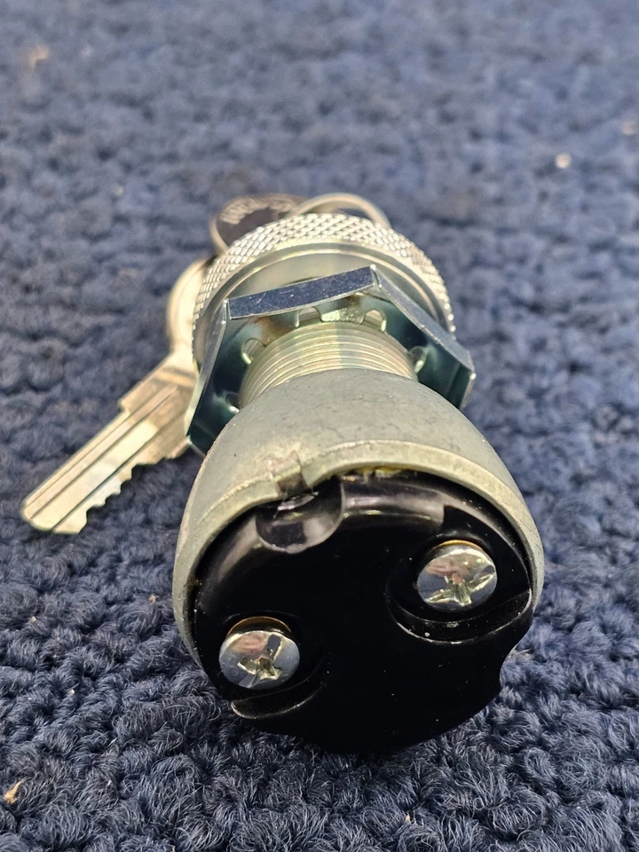 CSA1814 Premium Ignition Switch With 2 Keys Fits Chevrolet K2500 Silverado - Image 4 of 4