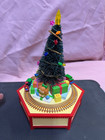 Enesco Musical Action Train with Christmas Tree 1983 - Music Works - Rare — photo 10