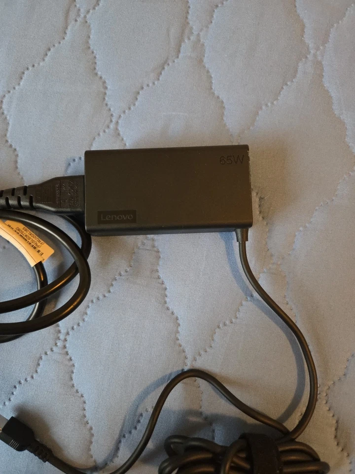 Original Netzteil Lenovo Model ADLX65YCC3E USB-C 65 Watt 20V 3,25A