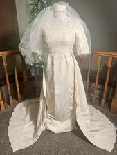 Vtg 1960s Satin Ivory Wedding Dress Detachable Train  Matching Pill Box Veil