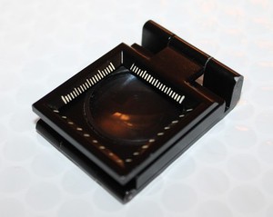 Vintage Folding 10 x 28mm Radio Shack Magnifying Glass Zinc Alloy 10X Magnifier