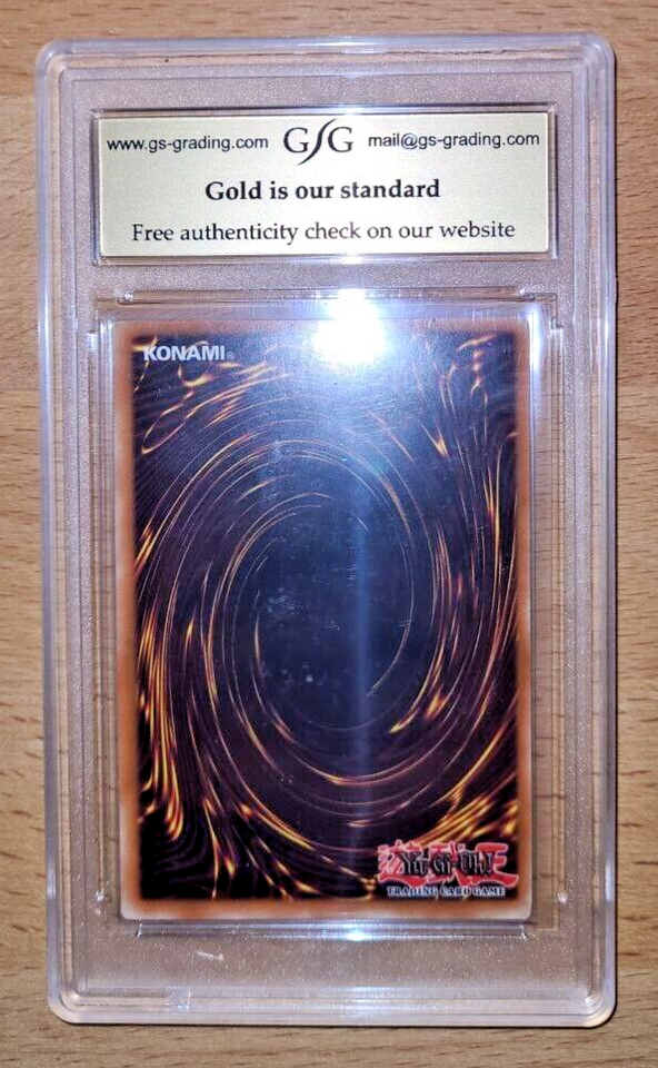 YuGiOh BlueEyes White Dragon,BPT009 Secret Rare English Graded EXC