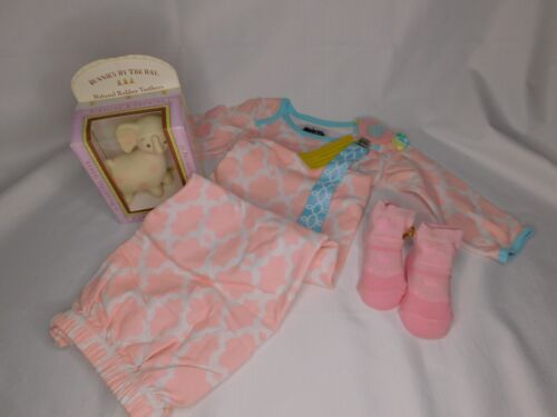 NEW!! Baby Girl Gift Set - Pacifier Leash - Booties - Teether