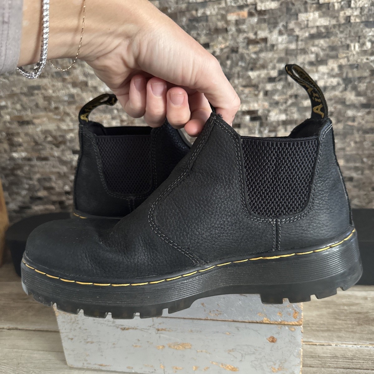 Dr Martens Men's Low Boots The Boot That Beats Dr Martens At Their Own Game