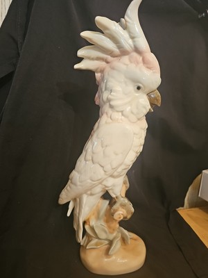 G. Graget Hutschenreuther German Porcelain Sculpture Cockatoo Parrot