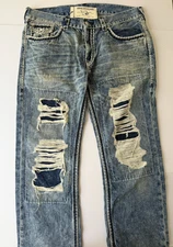 NWT TRUE RELIGION Sz38 STRAIGHT W/FLAP SUPER T DISTRESSED JEANS