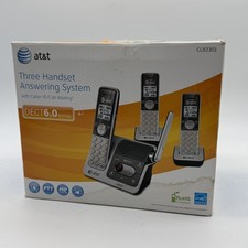 AT T Cordless Phone Digital Answering System CL82301 3 Phones Bases