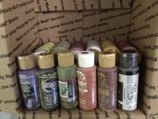 Large lot of Artist Acrylic 2 oz Paints approx  60 in Med flat rate box, used