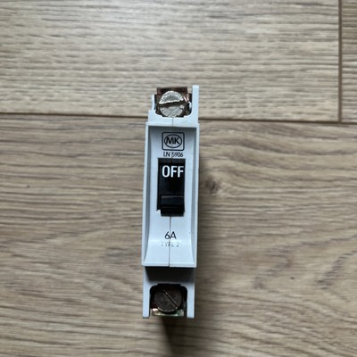 MK MCB 6 Ampere einpoliger Leitungsschutzschalter Typ 2 6A Sentry LN5906