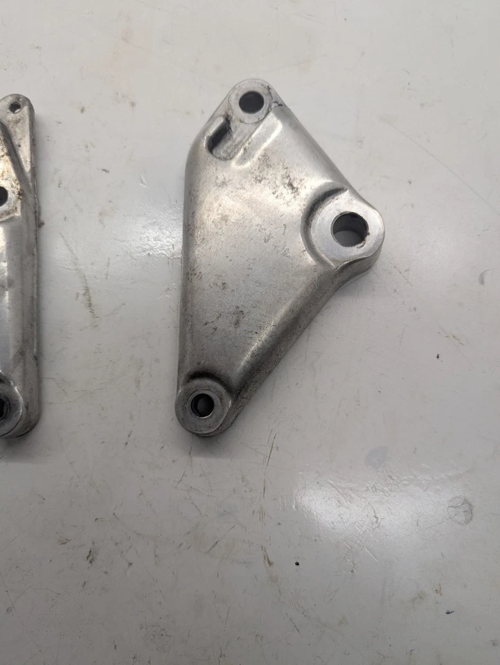 本田 Cm450 Cb450 乘客钉支架安装排气座原始设备制造商 1980 - 1984 — 第 3/4 张图片