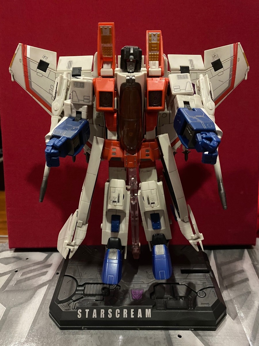 Starscream G1 Masterpiece Hasbro Transformers Wal-Mart Exclusive