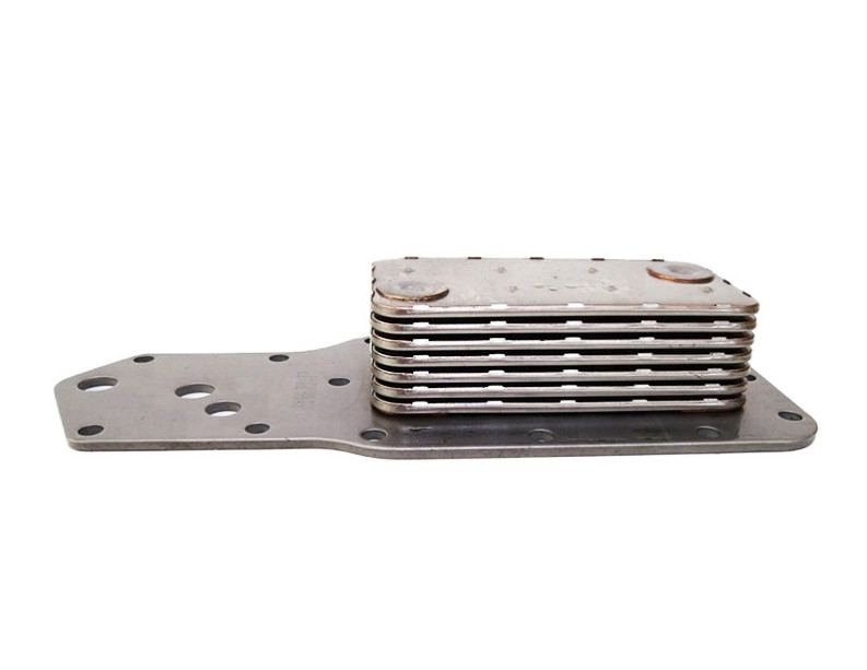 CUMMINS 6BTA 5.9 ISB OIL COOLER 7 PLT 3921558 New