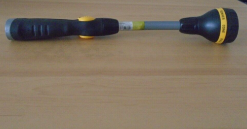 Melnor RelaxGrip 8-Pattern 15" Watering Wand, Short, Basic - Picture 3 of 15