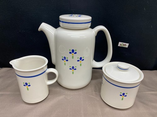Avon "FRESH FLOWERS" 1980's ~ 5 Cup Coffee Pot, Creamer & Sugar Bowl