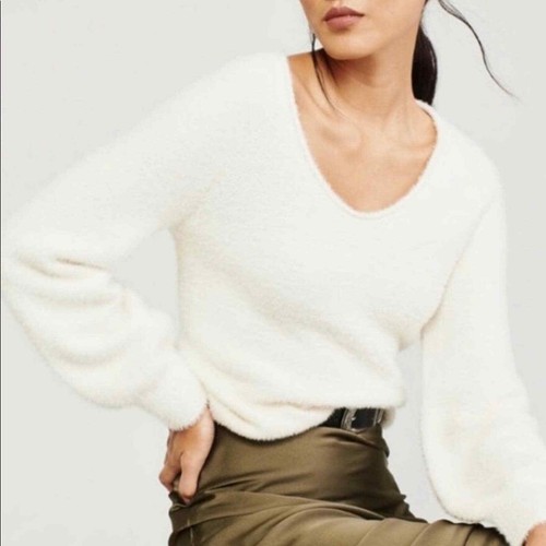 Balloon Sleeve Soft AF Eyelash Sweater 